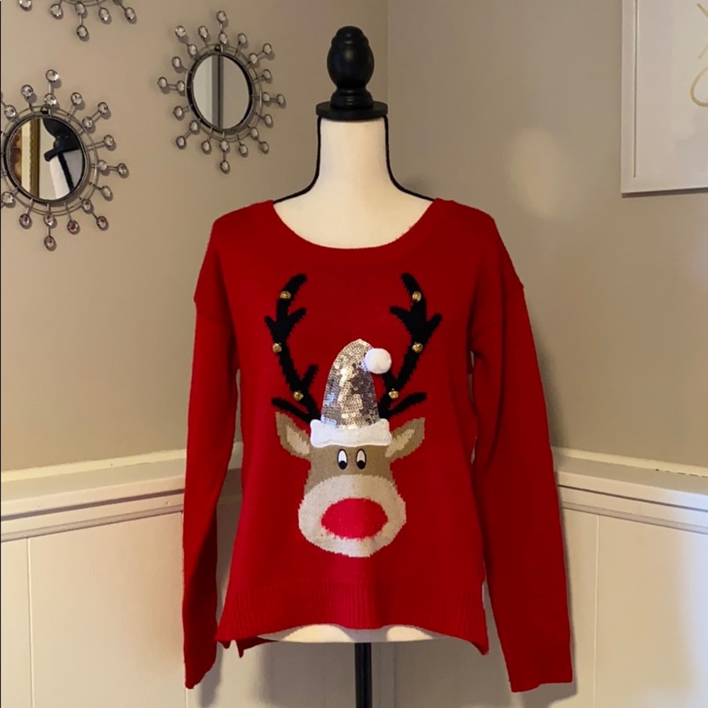 Christmas Red Reindeer Sweater Size Medium